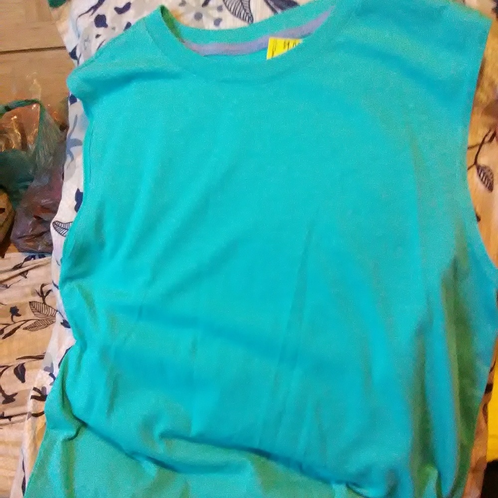 Teal muscle shirt